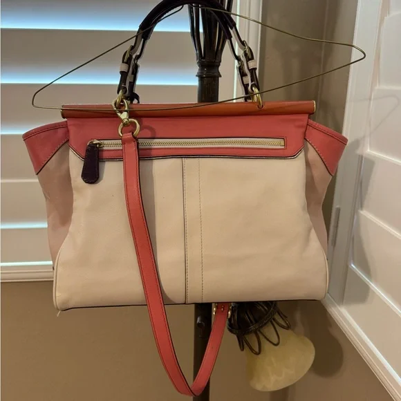 Coach Louisa Satchel 19276 - Picture 3 of 15